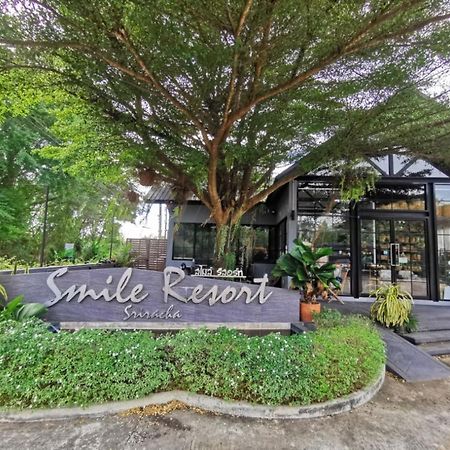 Smile Resort Sriracha Si Racha Extérieur photo